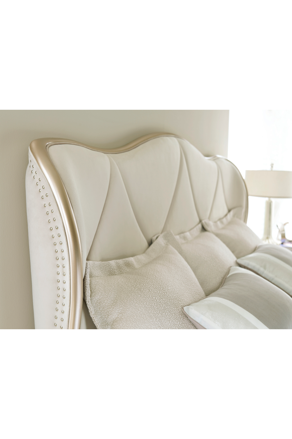 Cream Velvet Tufted Bed | Caracole Adela | Caracole.eu.com