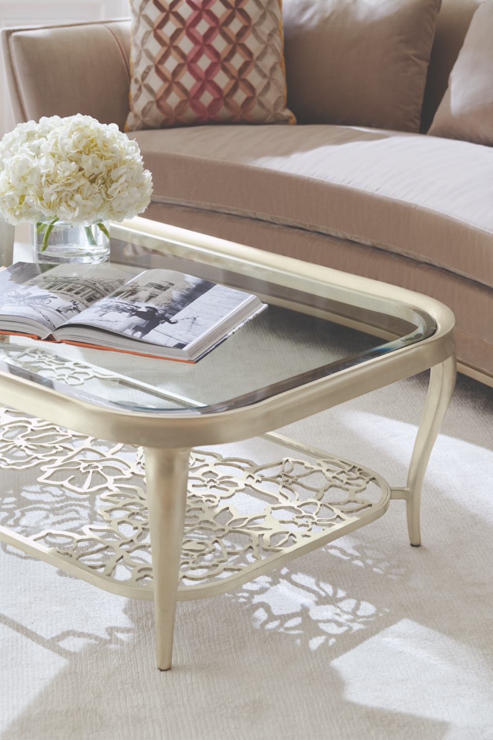 Glass Cocktail Table | Caracole Flower Power | Caracole.eu.com