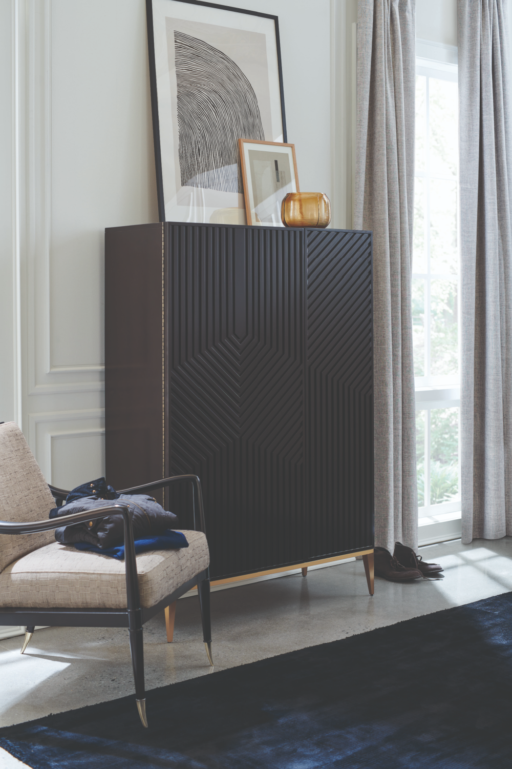 Dark Brown Graphic Cabinet | Caracole Out of Line | Caracole.eu.com