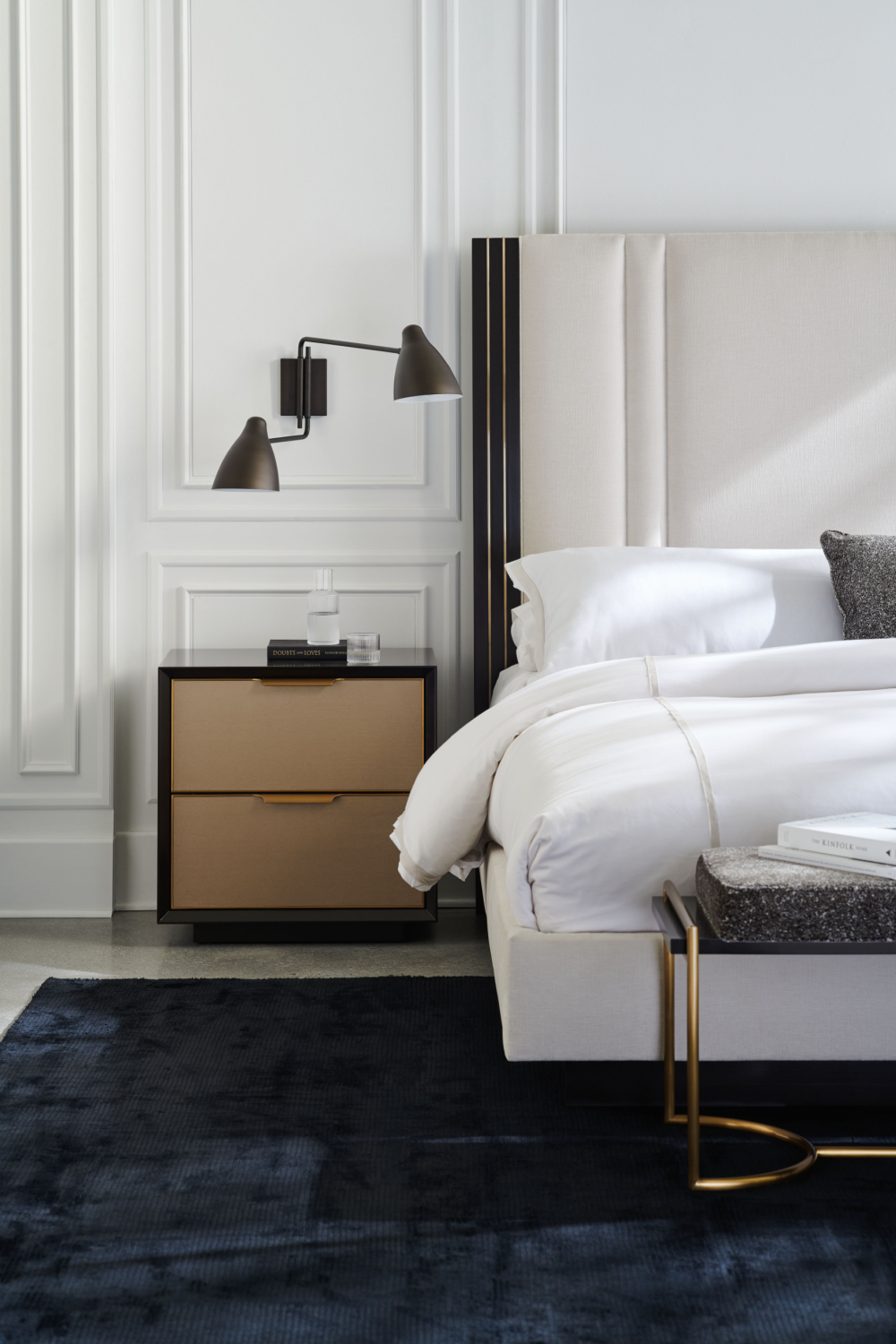 Gray Velvet Bench | Caracole Slim Line | Caracole.eu.com