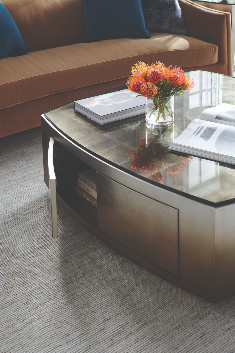 Ombre Leaf Cocktail Table | Caracole Case Closed | Caracole.eu.com