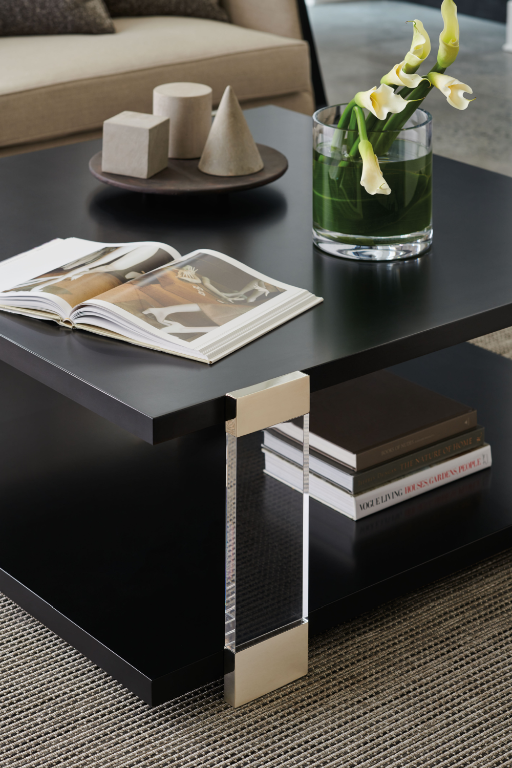Square Black Coffee Table | Caracole I'll Take The Corner Table | Caracole.eu.com