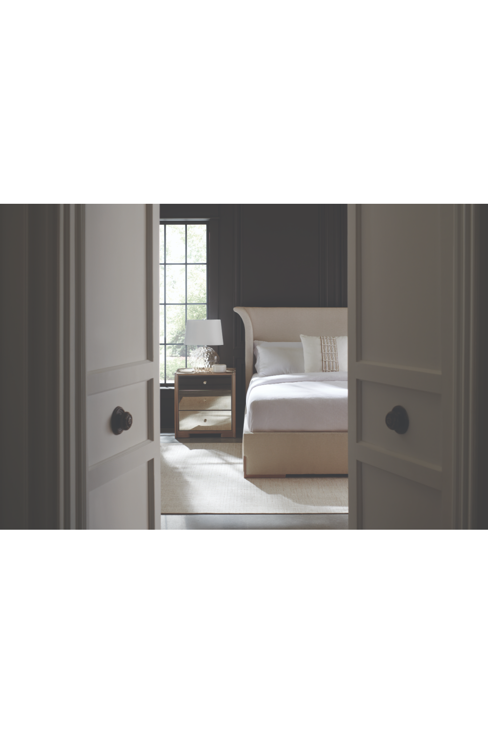 Light Gray Modern Bed | Caracole Beauty Sleep | Caracole.eu.com