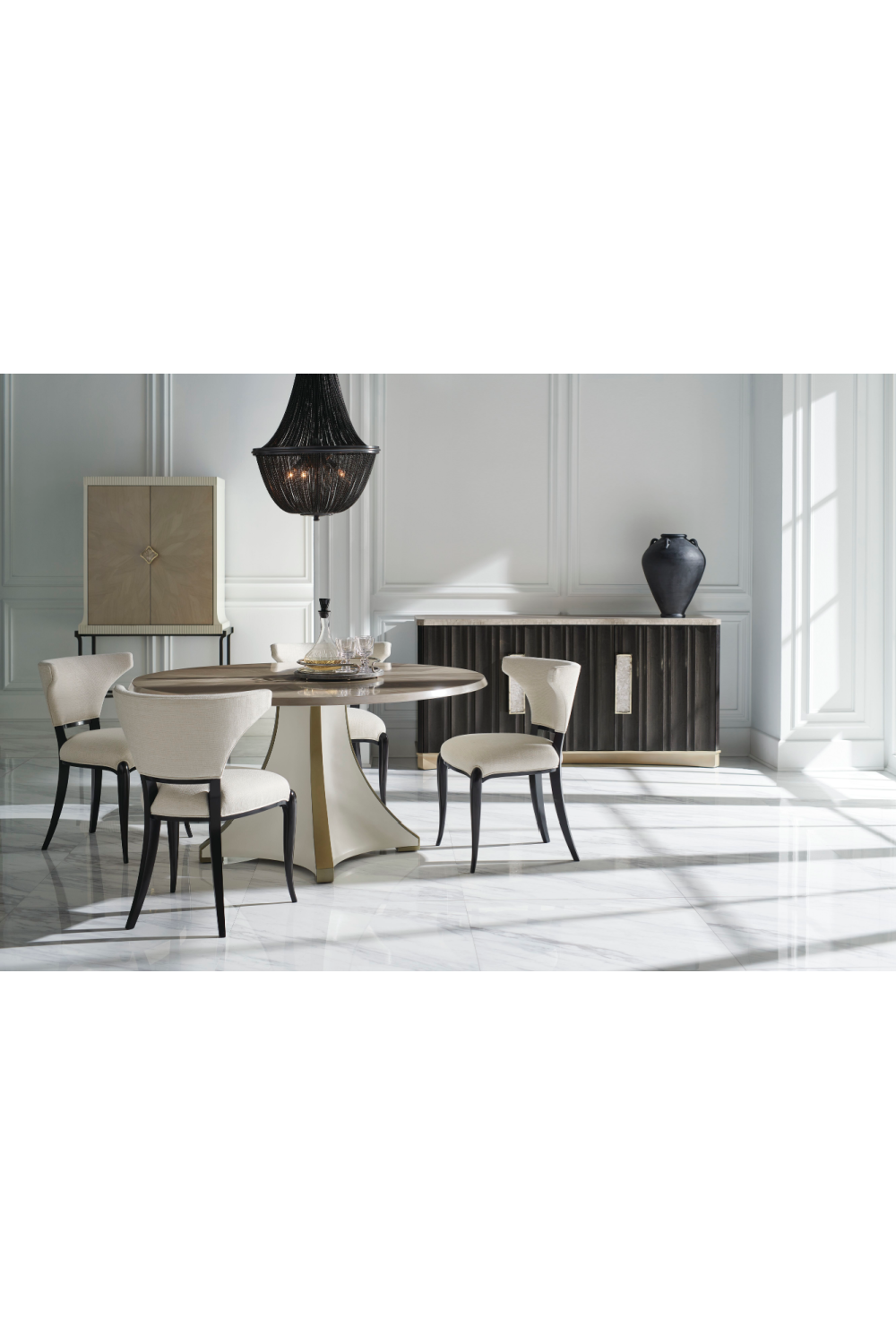 Modern Winged Dining Chairs | Caracole Be My Guest | Caracole.eu.com