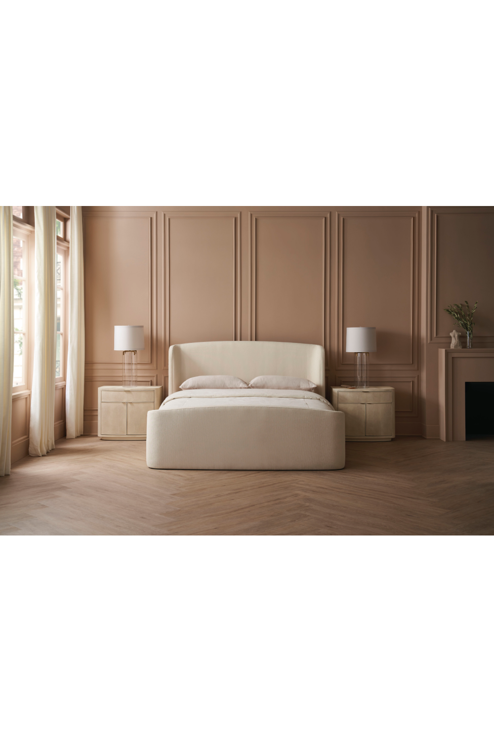 Ivory Ribbed Bed | Caracole Soft Embrace | Caracole.eu.com