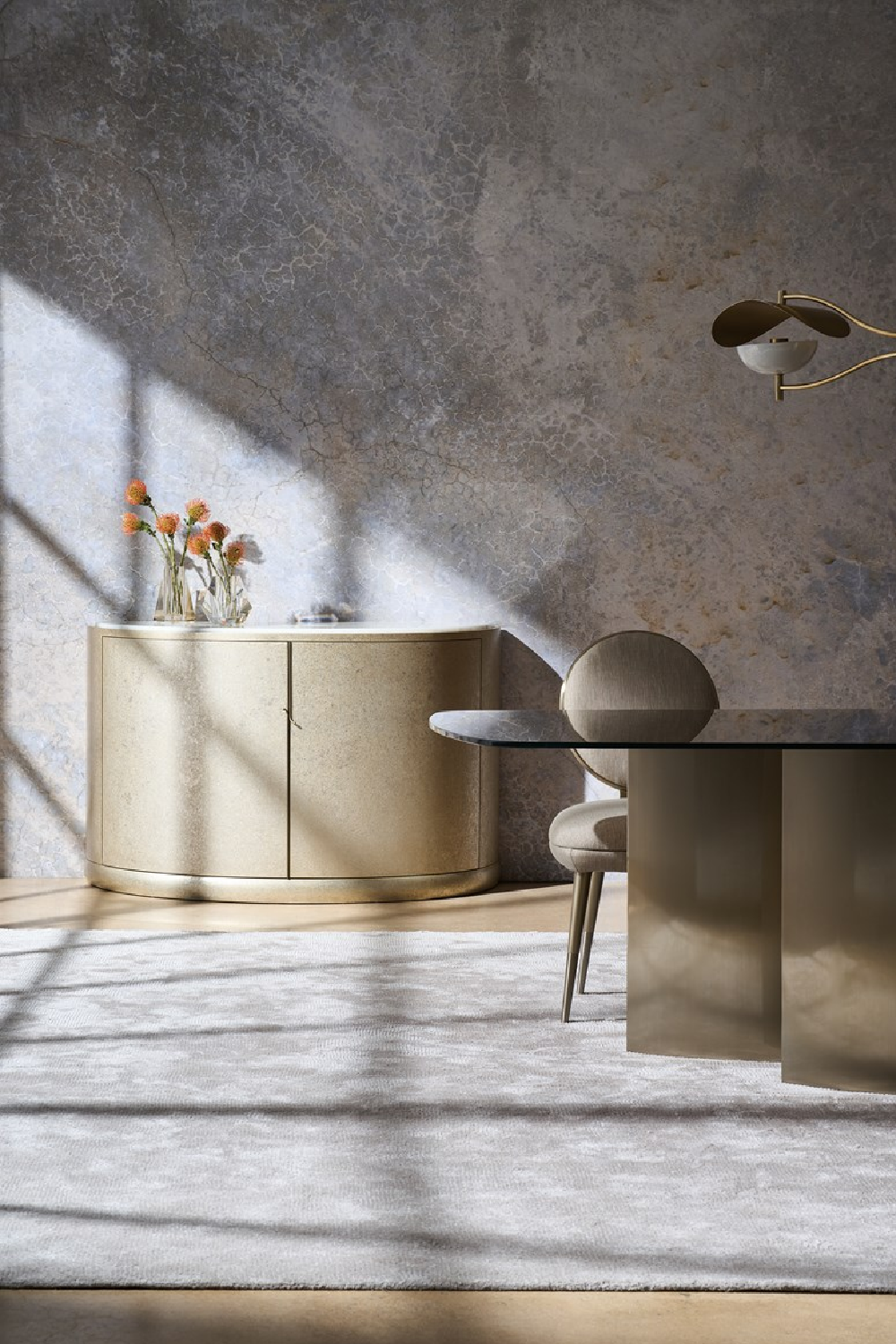 Gold Curved 2-Door Sideboard | Caracole Meridian | Caracole.eu.com