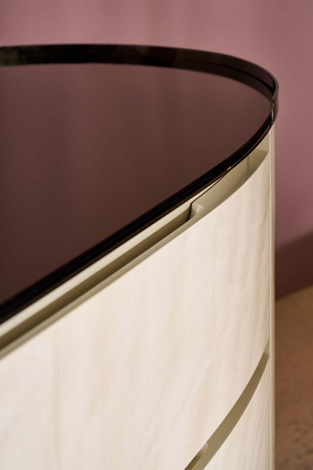 6-Drawer Wooden Dresser | Caracole Muse | Caracole.eu.com