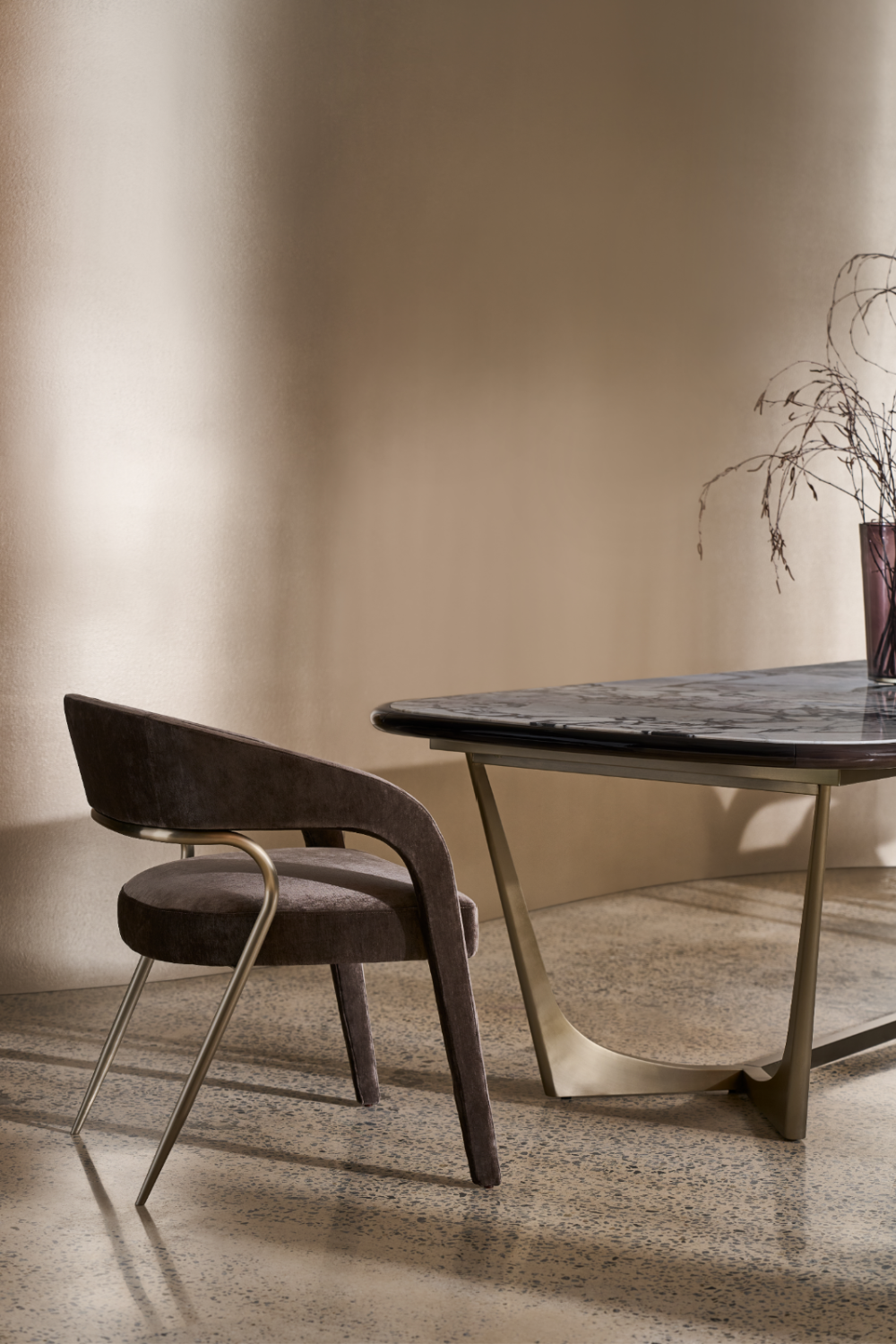 Glossy Stone Dining Table | Caracole Vena | Caracole.eu.com