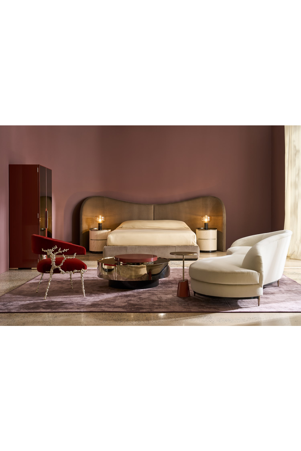 Red Gloss Square Accent Tray | Caracole Periphery | Caracole.eu.com
