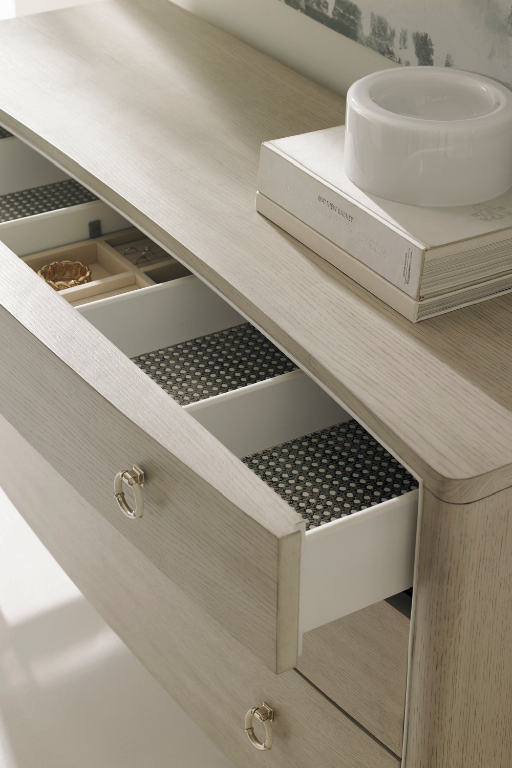 Light Gray Modern Dresser | Caracole Floating Away | Caracole.eu.com