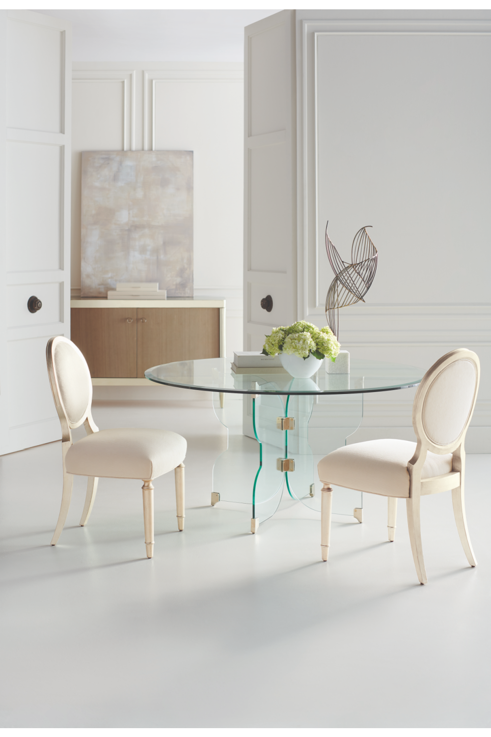 Round-Back Dining Chair (2) | Caracole Chitter Chatter | Caracole.eu.com
