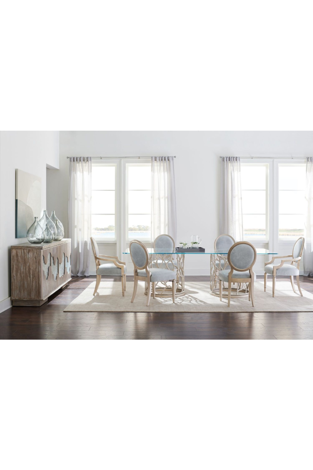 Rectangular Glass Modern Dining Table | Caracole Around The Reef | Caracole.eu.com