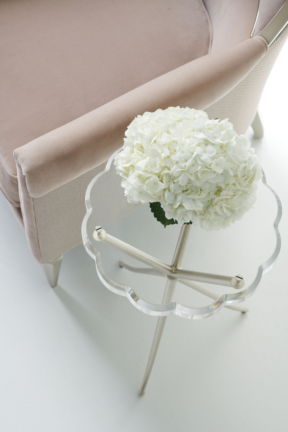 Modern Tripod Side Table | Caracole In A Tizzy | Caracole.eu.com