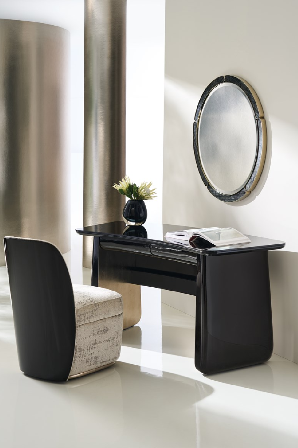 Black Stone Round Mirror | Caracole Cabochon | Caracole.eu.com