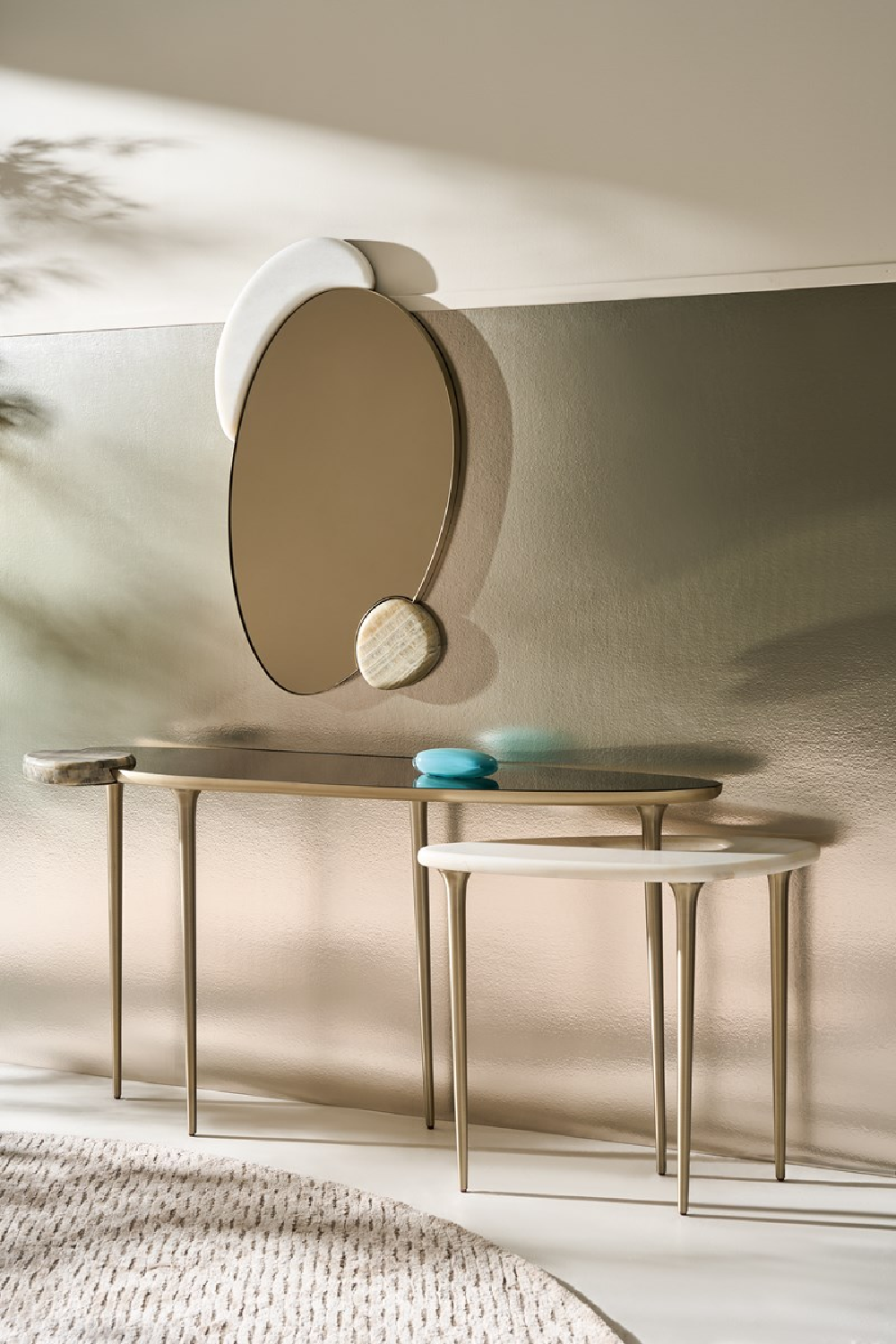Smoked Bronze Decorative Mirror | Caracole Echo | Caracole.eu.com