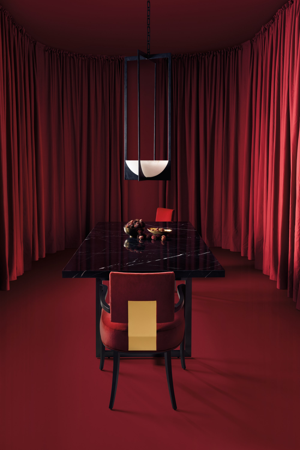 Sandstone Top Dining Table | Caracole Wish You Were Here | Caracole.eu.com