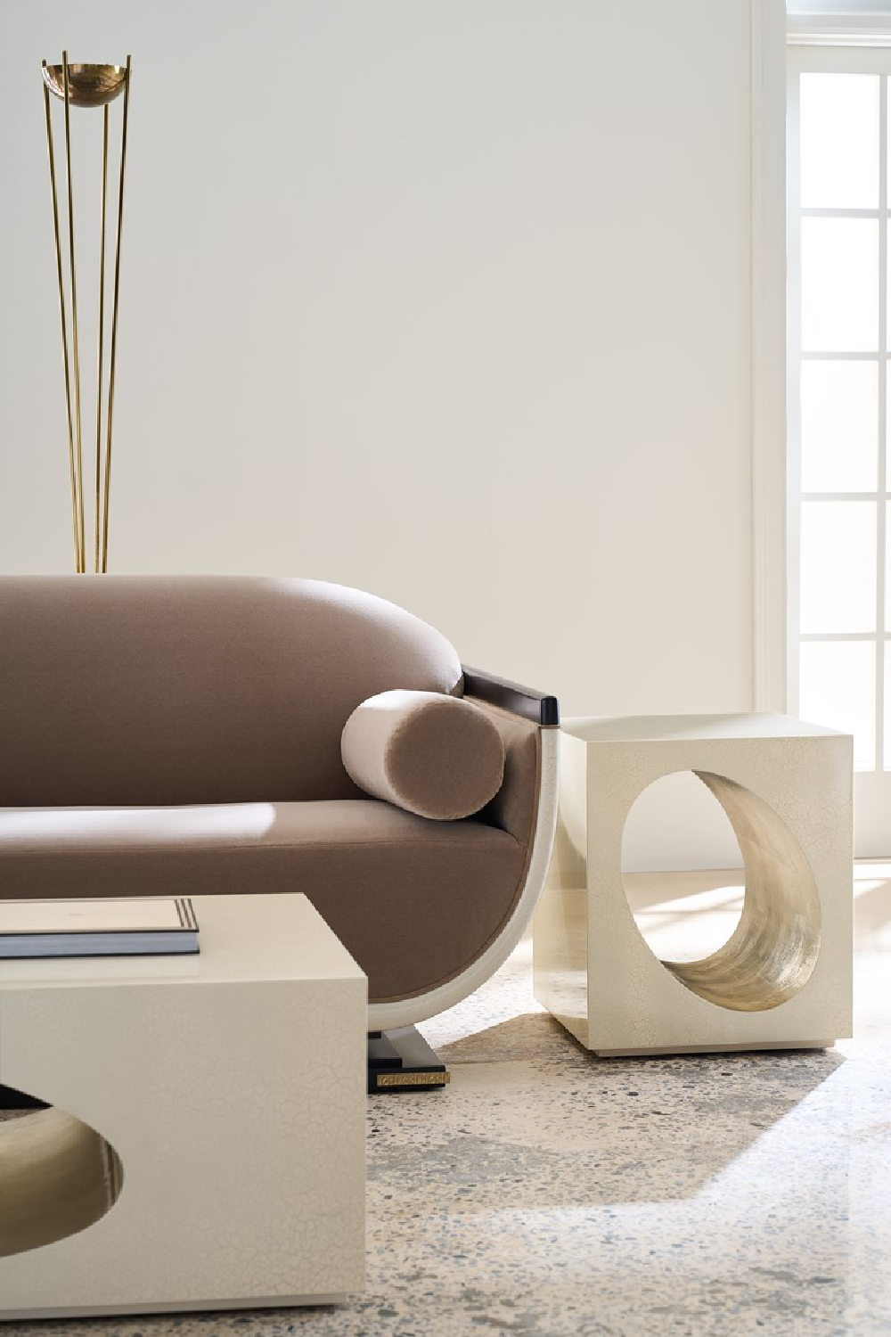 Oval Inset End Table | Caracole Chasm | Caracole.eu.com