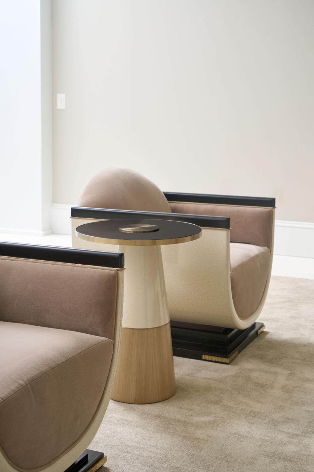 Smoked Bronze Glass Side Table | Caracole Aperture | Caracole.eu.com