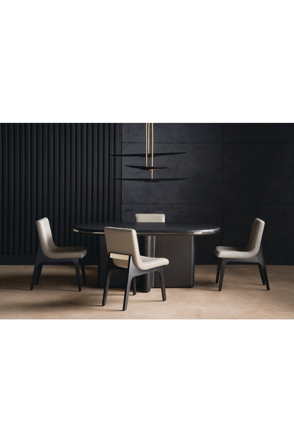 Oval Black Dining Table | Caracole Monty | Caracole.eu.com