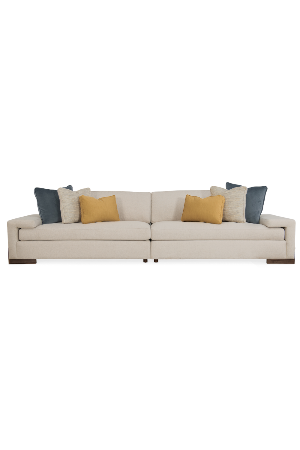 Neutral-Toned Sectional Sofa | Caracole I'm Shelf-Ish | Caracole.eu.com