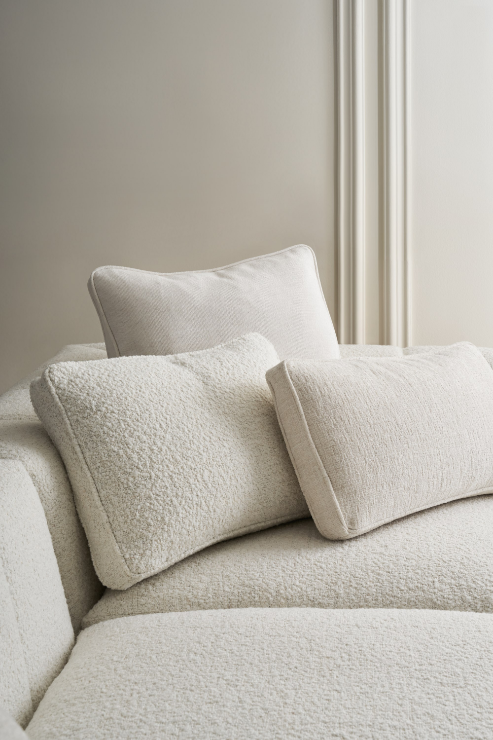 White Modern Sectional Sofa | Caracole Edge | Caracole.eu.com