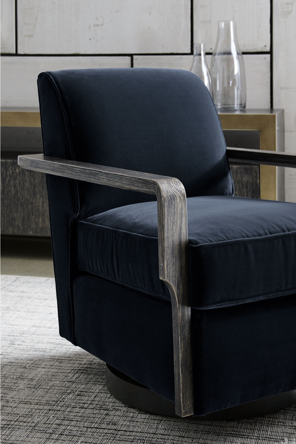 Black Art Deco Swivel Chair | Caracole Rewind | Caracole.eu.com