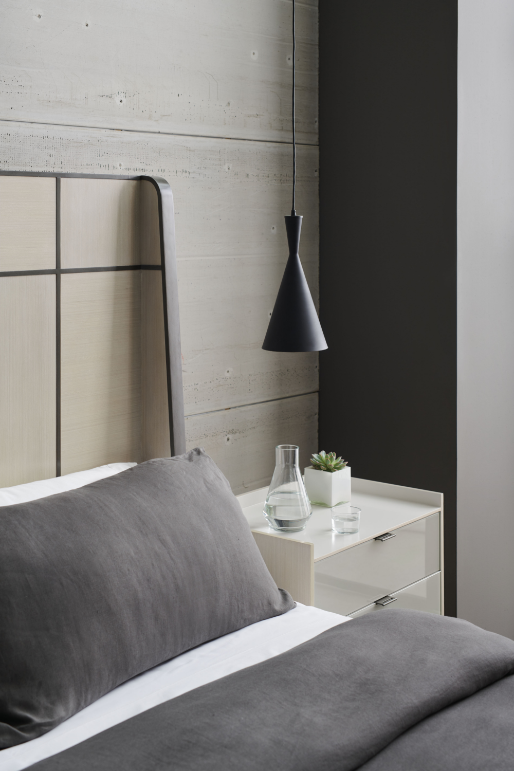 Taupe Modern Bed | Caracole Repetition Wood | Caracole.eu.com