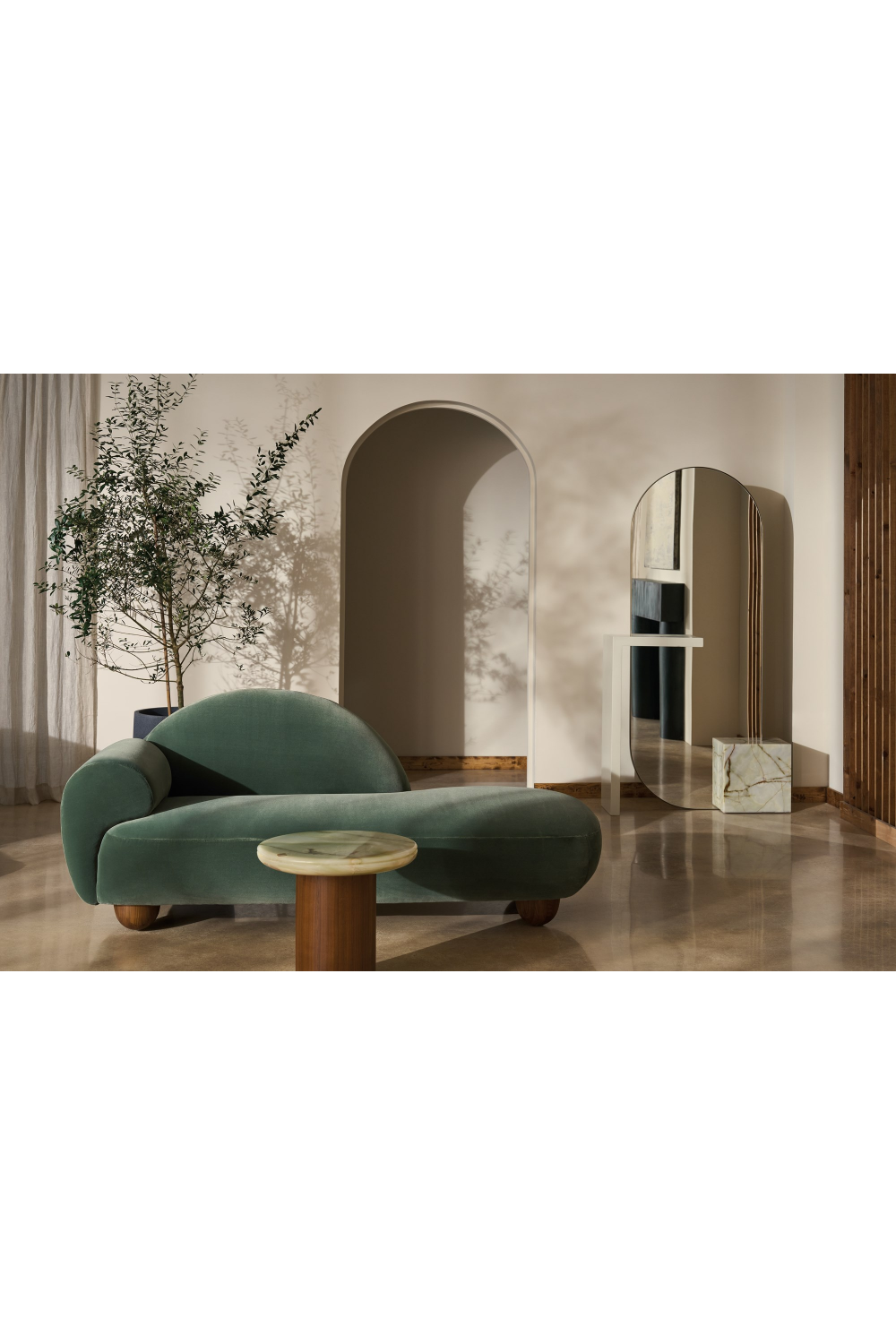 Green Velvet Chaise Lounge | Caracole Cypress | Caracole.eu.com