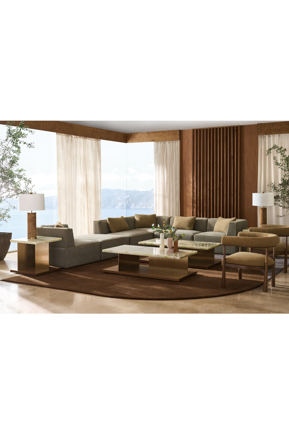 Curved Club Dining Chair | Caracole Bali | Caracole.eu.com