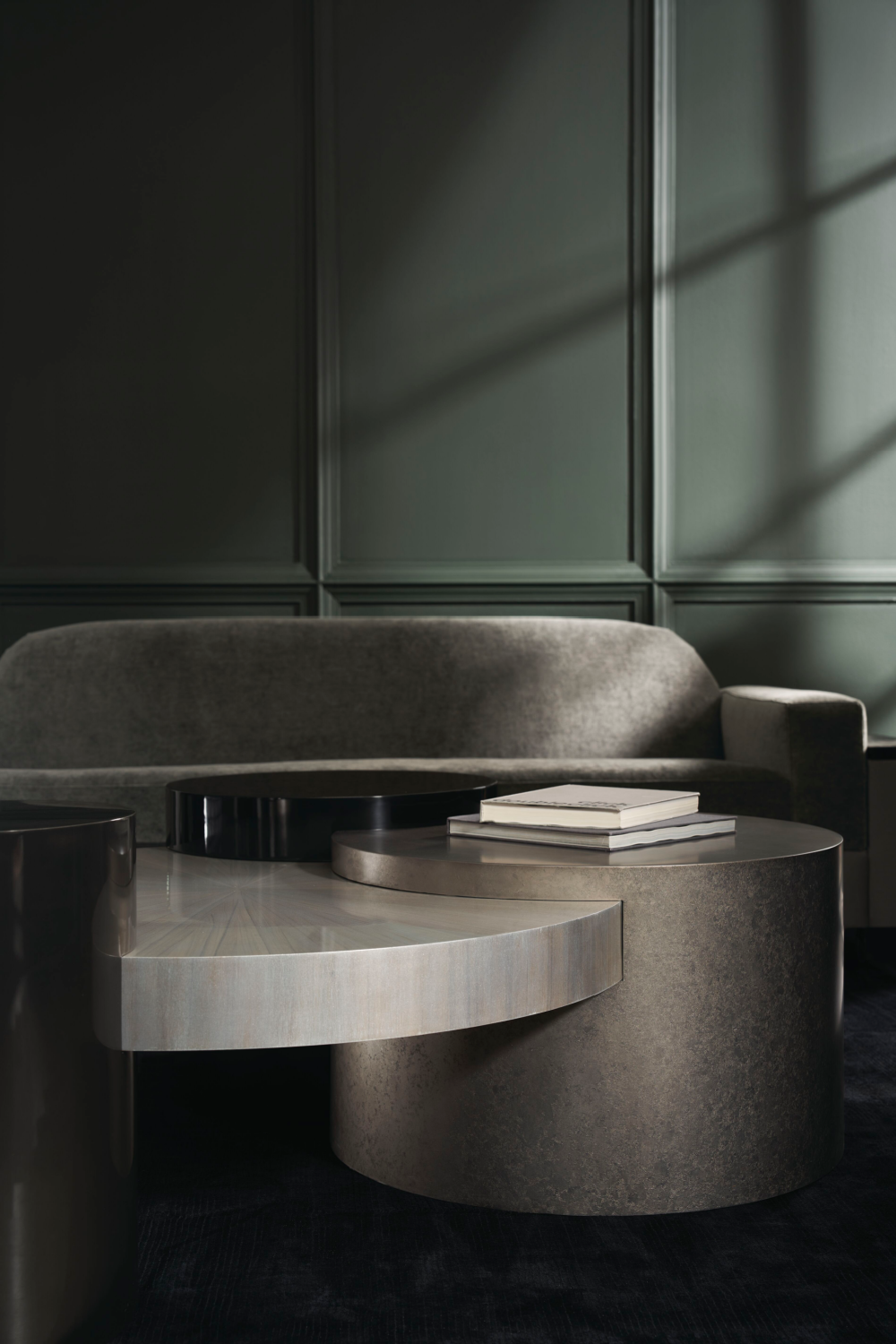 Wool Sateen Sofa | Caracole Stellar | Caracole.eu.com