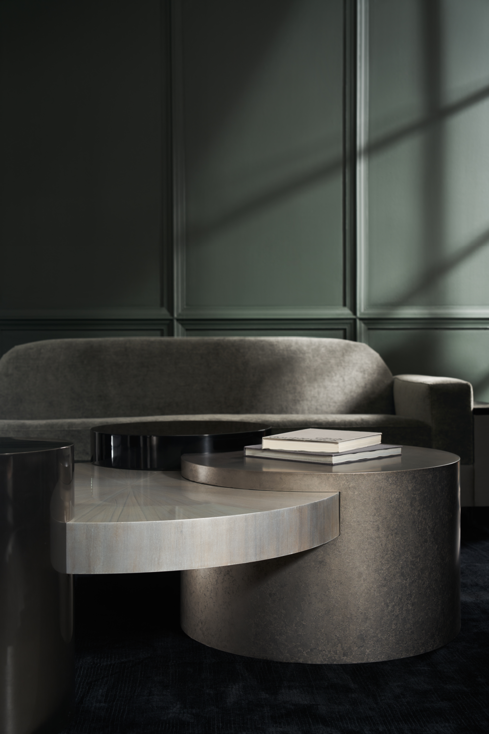 Geometrical Modern Cocktail Table | Caracole Constellation | Caracole.eu.com