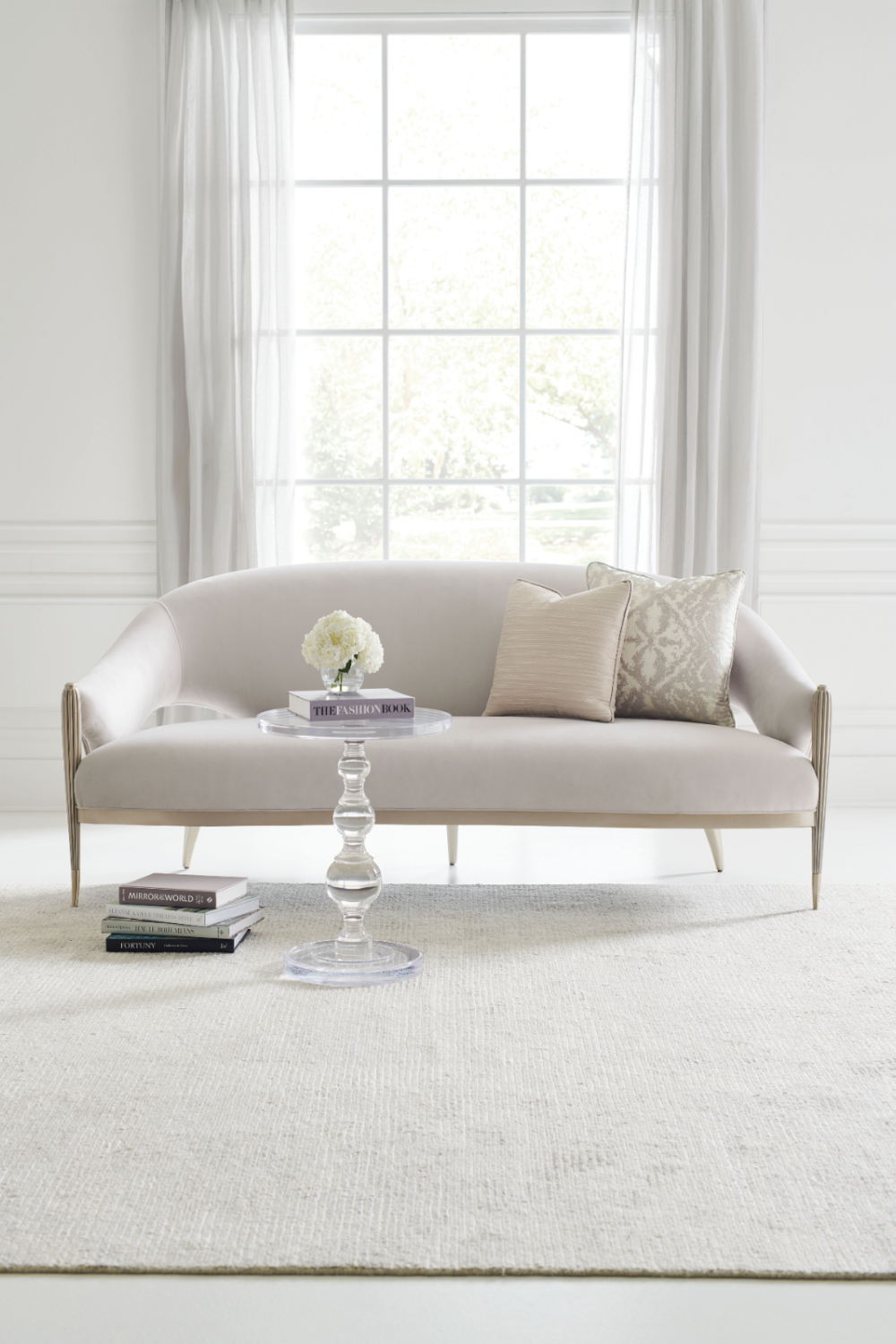 Acrylic Sculpted Side Table | Caracole All Clear | Caracole.eu.com