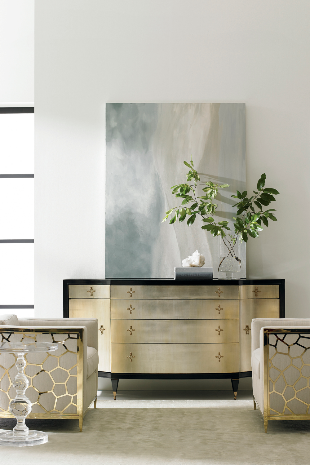 Acrylic Sculpted Side Table | Caracole All Clear | Caracole.eu.com