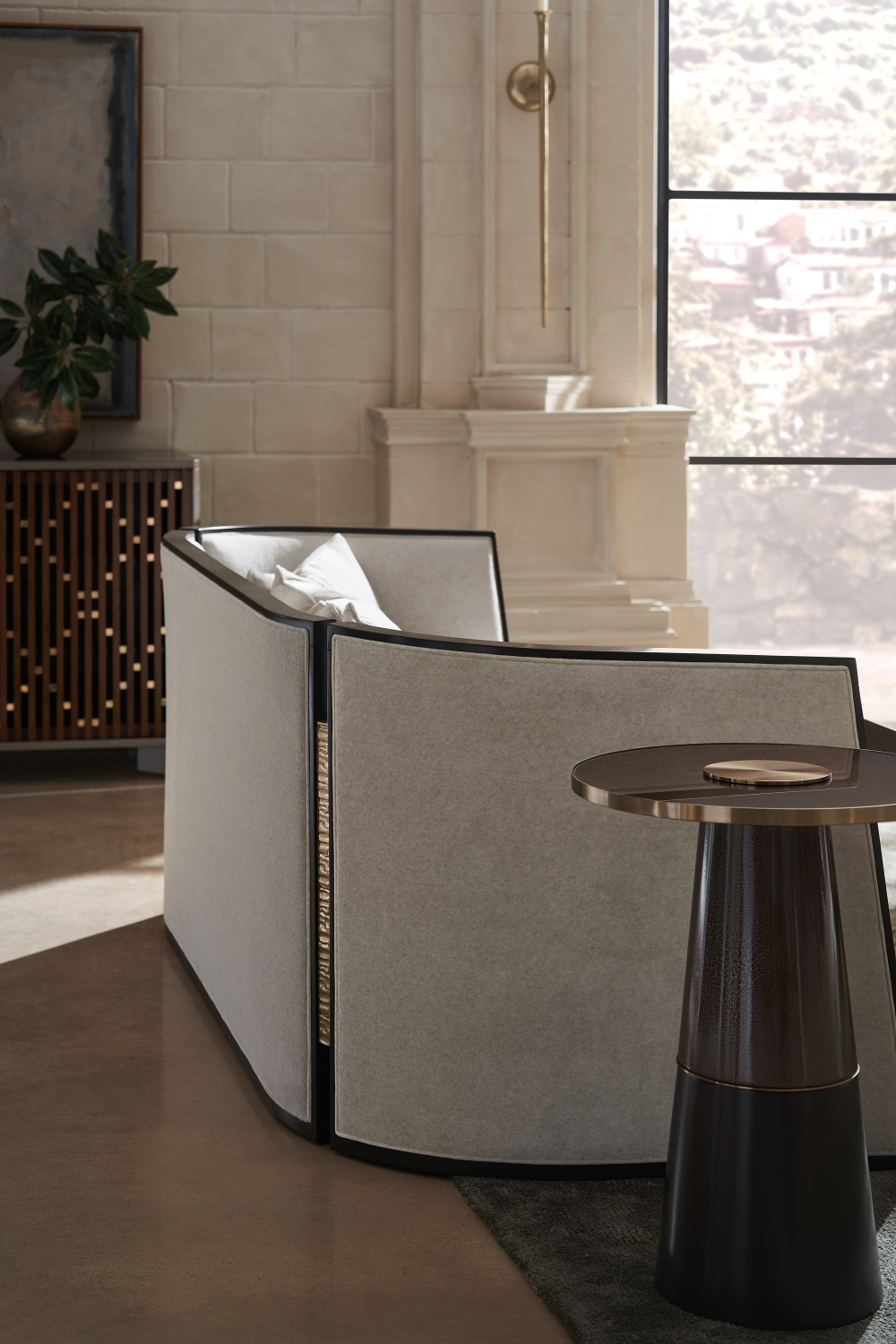 Three-Panneled Sofa | Caracole Cut Away | Caracole.eu.com