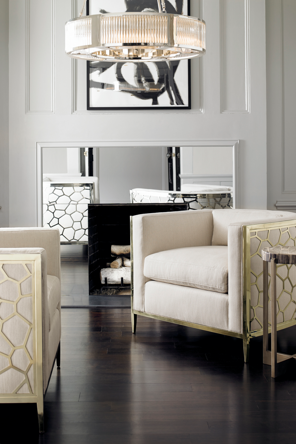 Off-White Linen Accent Chair | Caracole Ice Breaker | Caracole.eu.com