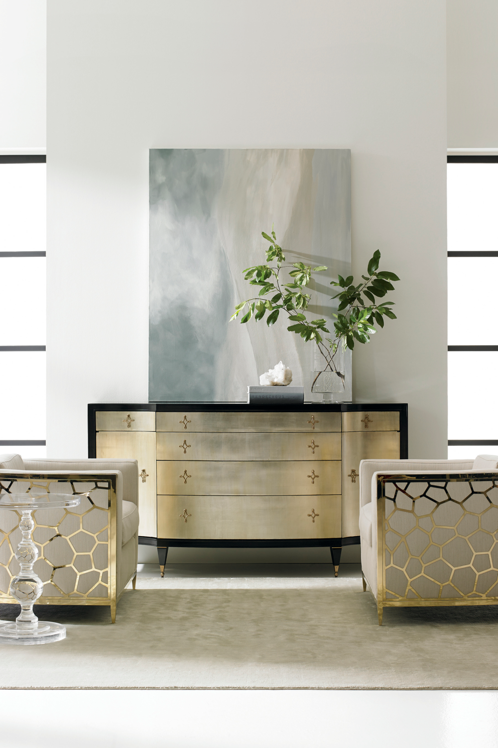 Off-White Linen Accent Chair | Caracole Ice Breaker | Caracole.eu.com