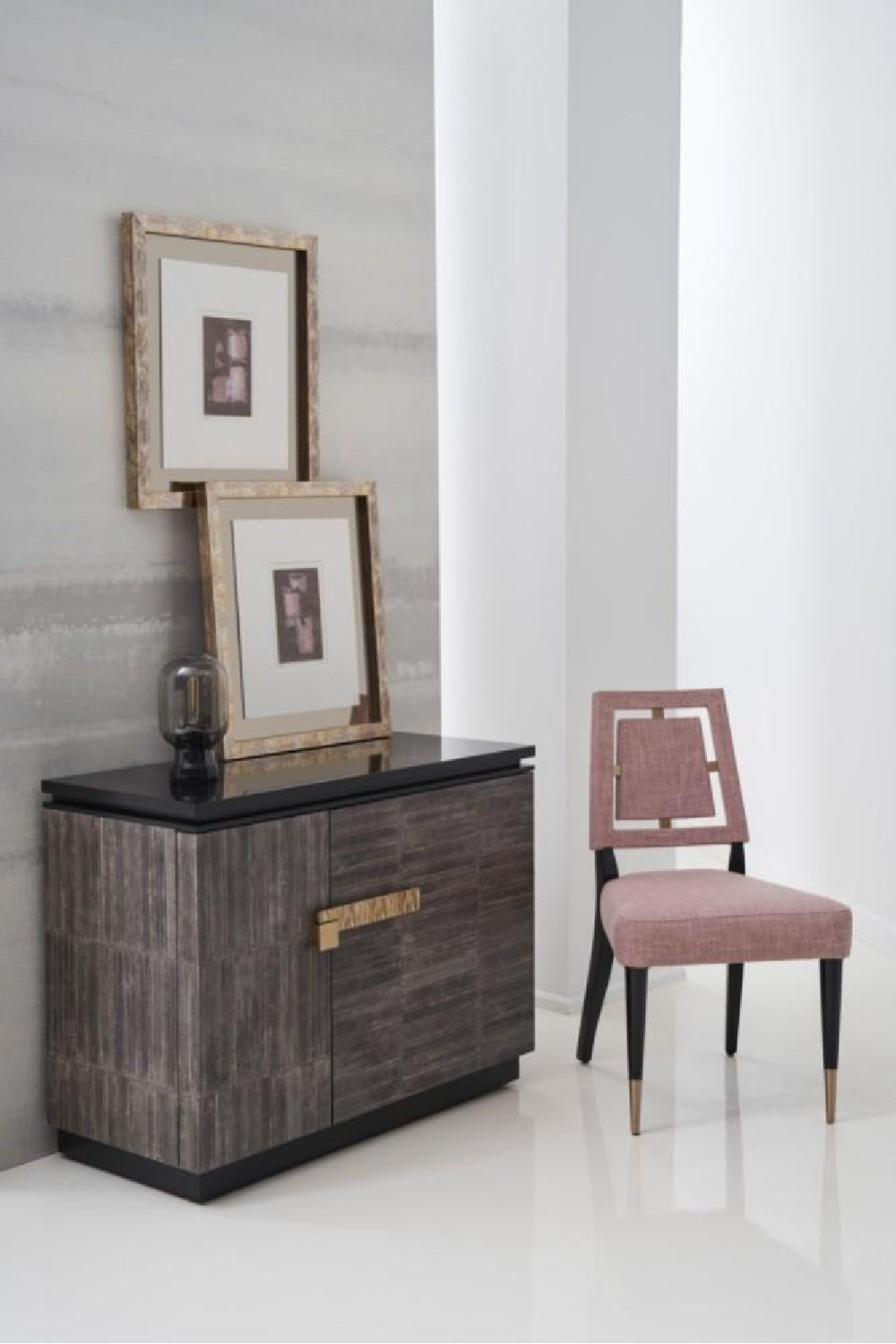 Poplar Modern Drawers Chest | Caracole Nigri | Caracole.eu.com