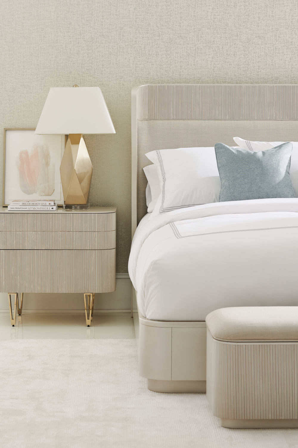 Cream Modern Bed | Caracole Fall In Love | Caracole.eu.com