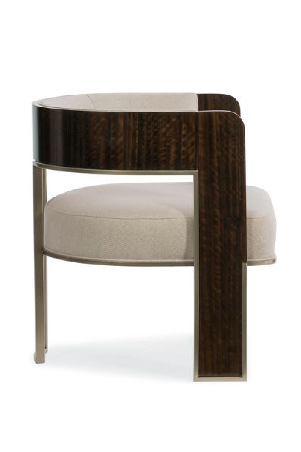Cream Curved Modern Accent Chair | Caracole Streamliner | Caracole.eu.com