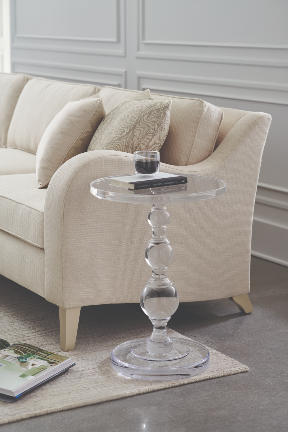Cream Modern Loveseat | Caracole Victoria | Caracole.eu.com