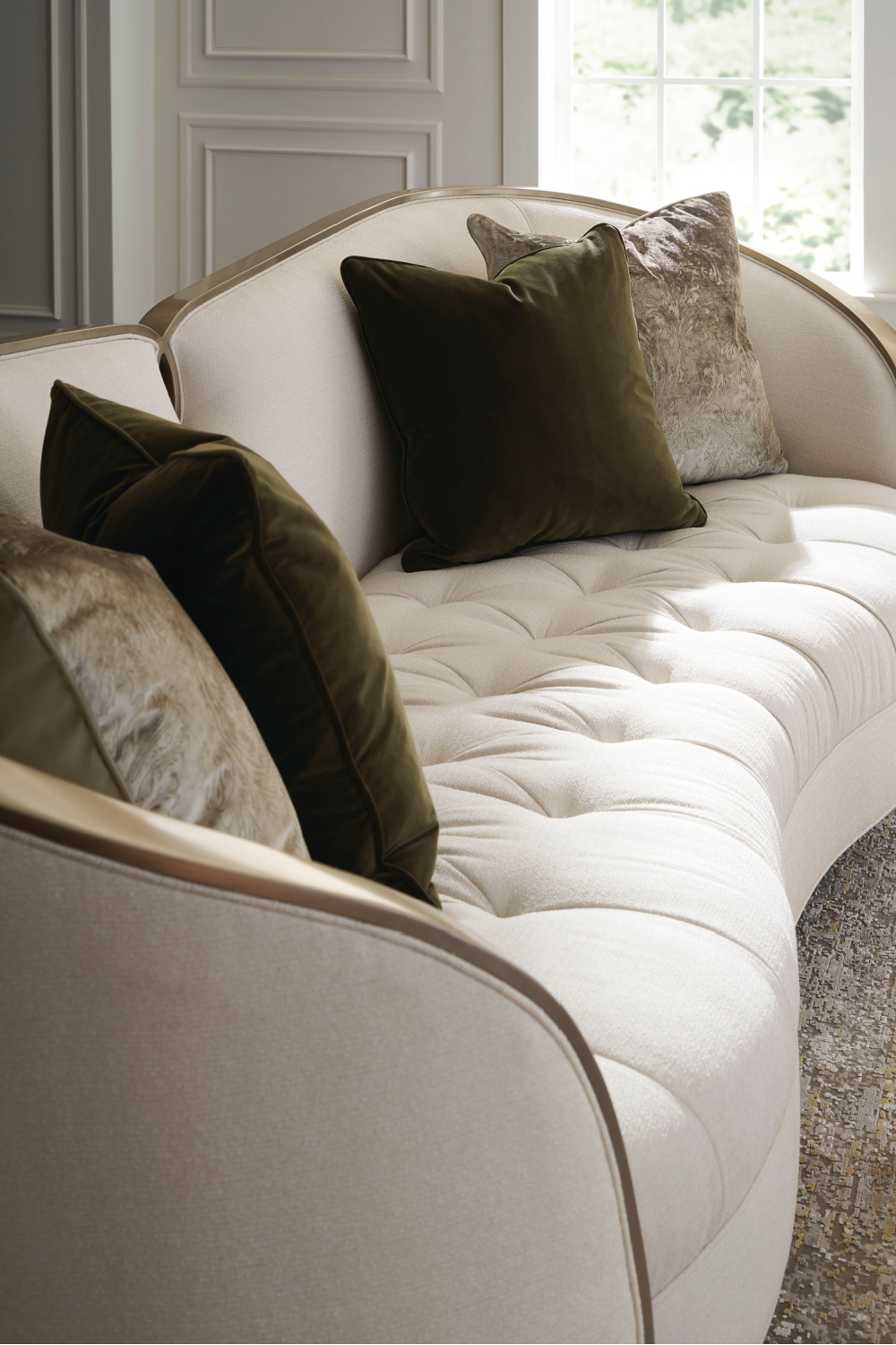 Mid-Century Modern Sofa | Caracole Valentina | Caracole.eu.com