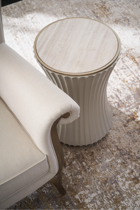 White Scalloped Accent Table | Caracole Valentina | Caracole.eu.com
