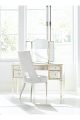 Ivory Modern Dining Chair | Caracole Guest of Honor | Caracole.eu.com