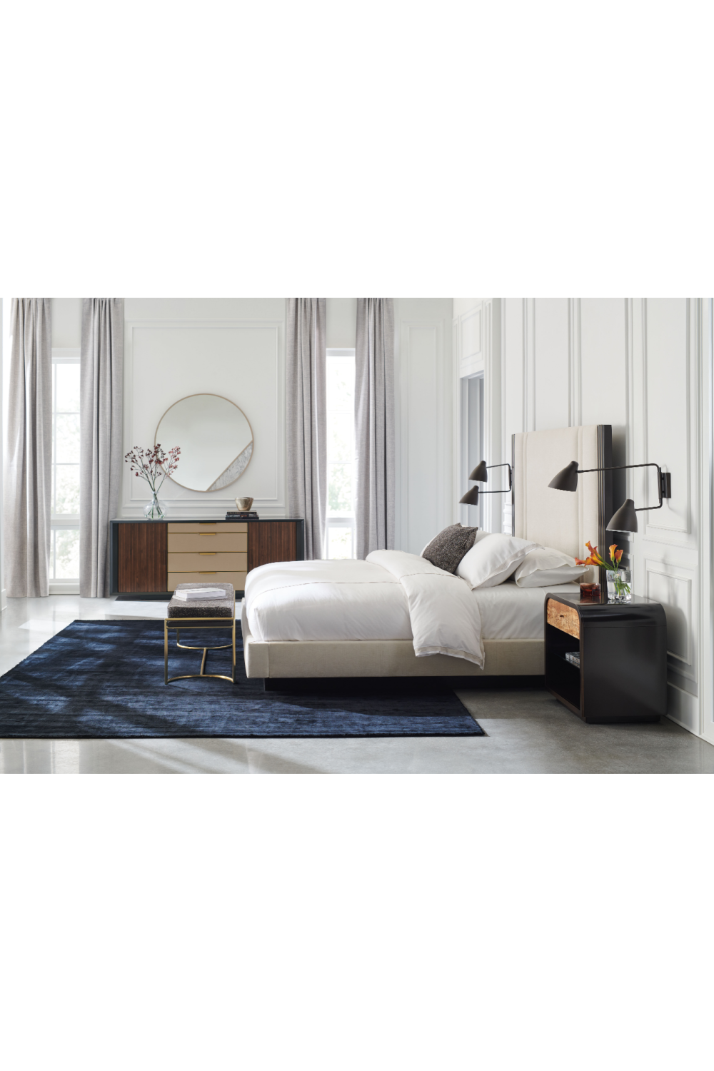 Gray Velvet Bench | Caracole Slim Line | Caracole.eu.com