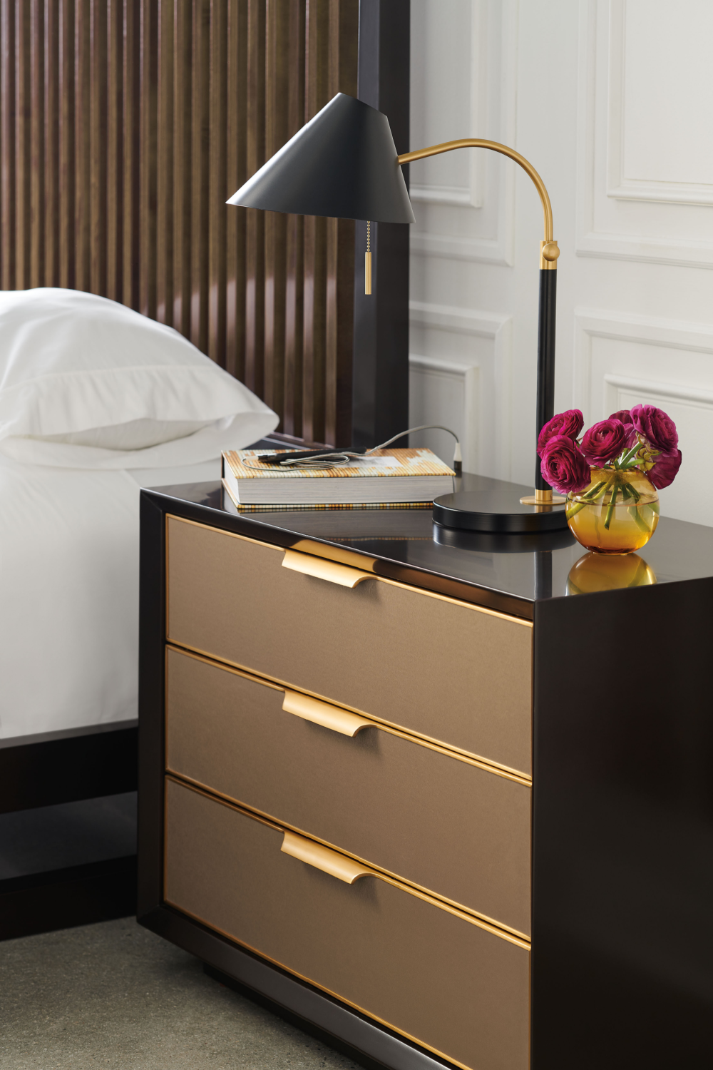 Brown Wooden Canopy Bed | Caracole Pinstripe | Caracole.eu.com