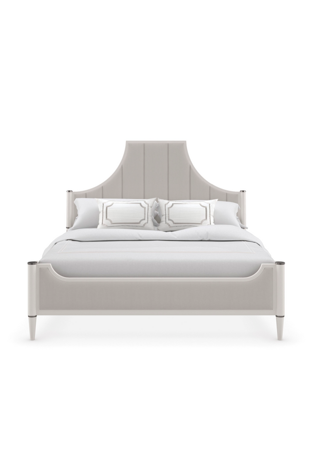 White Channel Tufted Queen Bed | Caracole To Post Or Not To Post | Caracole.eu.com