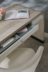 Modern Winged Dining Chairs | Caracole Be My Guest | Caracole.eu.com
