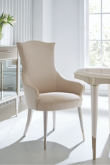 Glass Door Modern Sideboard | Caracole Love Interest | Caracole.eu.com