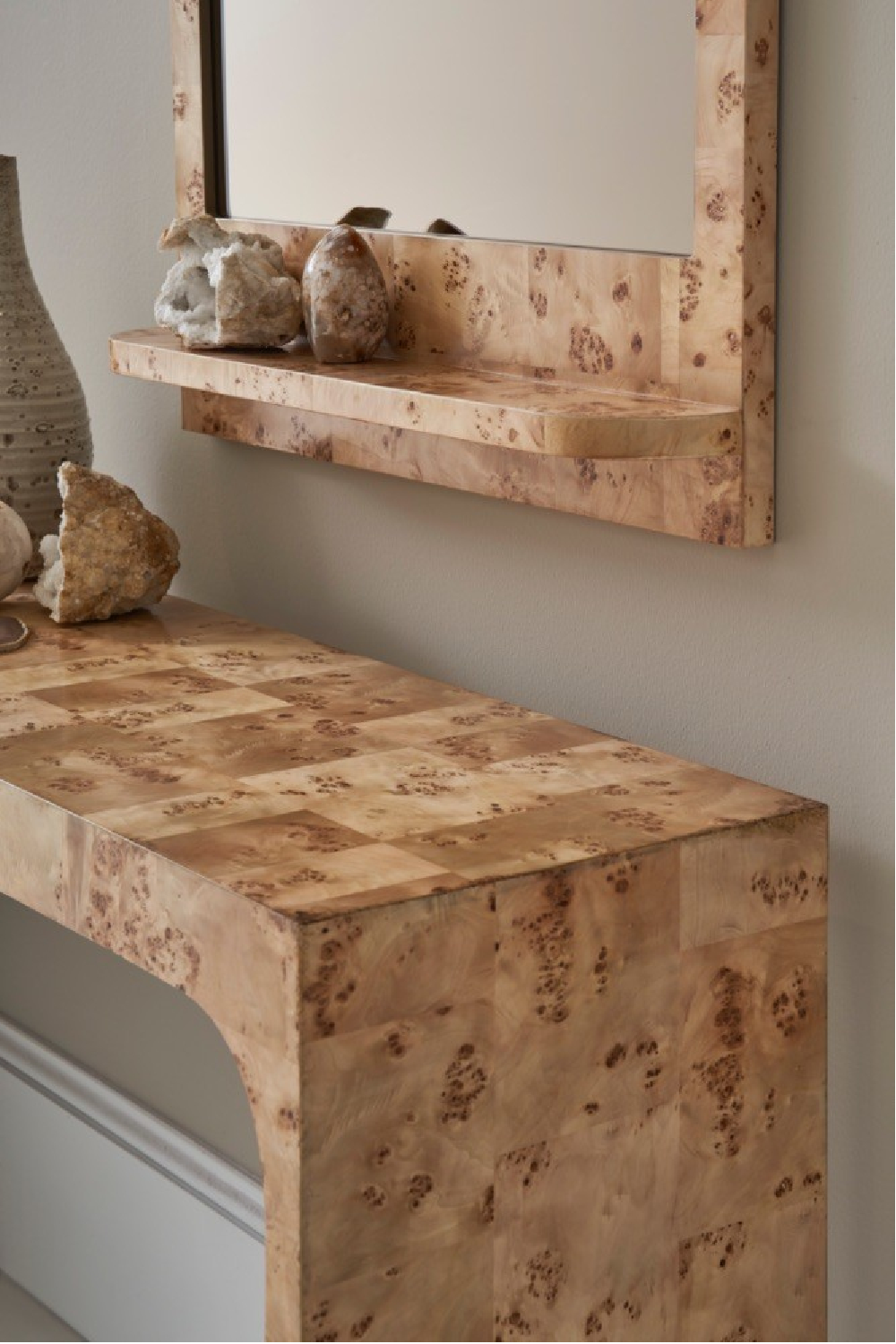 Mappa Burl Modern Console | Caracole Cabaret | Caracole.eu.com
