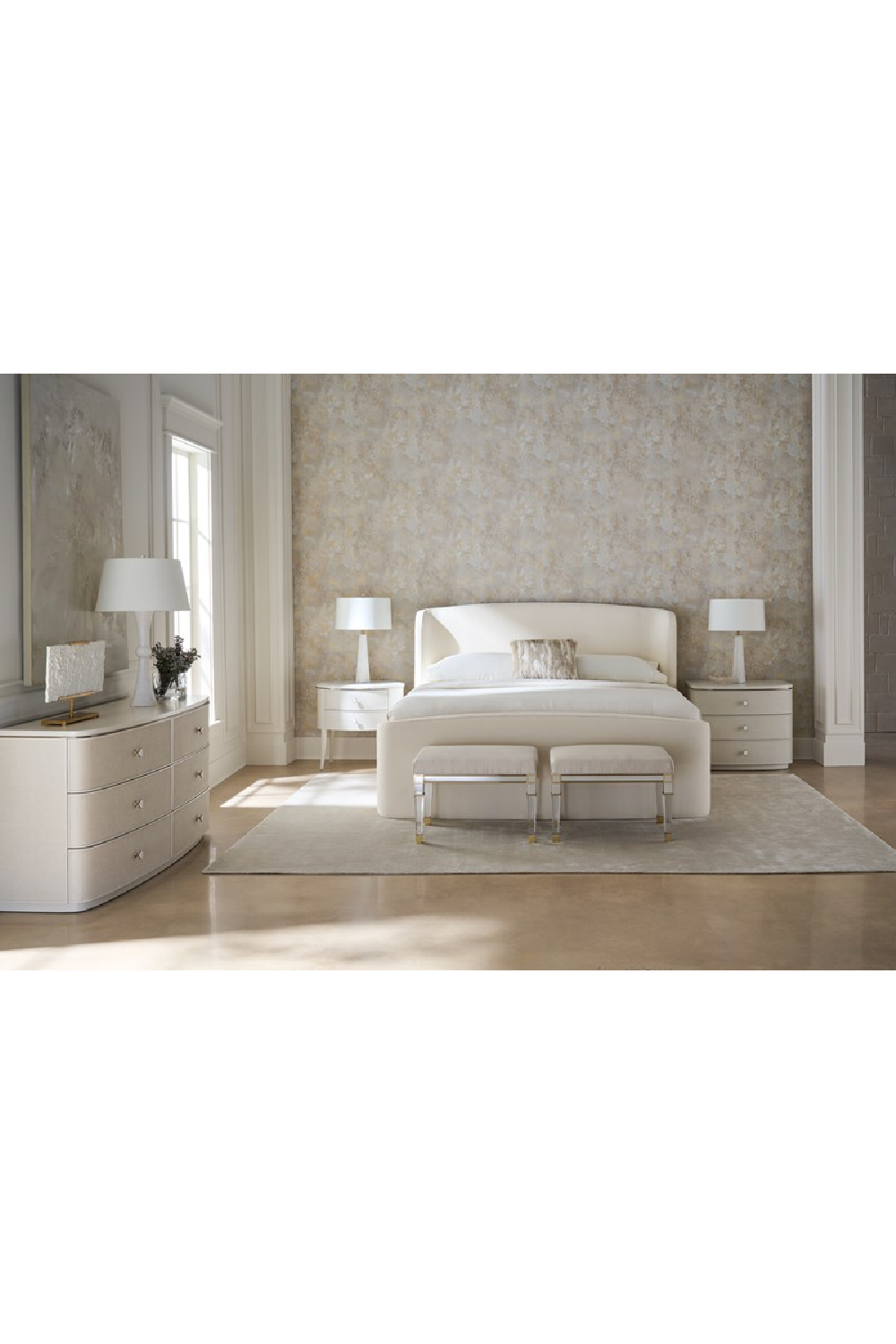 Cream Linen 6-Drawer Dresser | Caracole Lyon | Caracole.eu.com